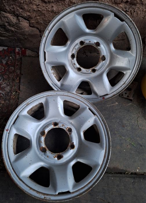 Продам диски R16