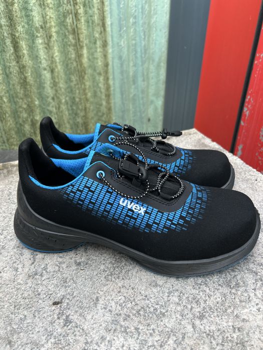 Vand pantofi protectie Uvex marimea 42