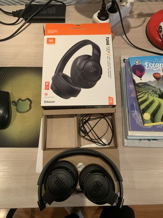 Наушники JBL продам