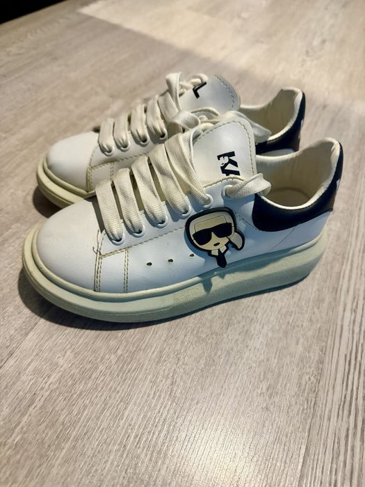 Adidasi KL stare foarte buna