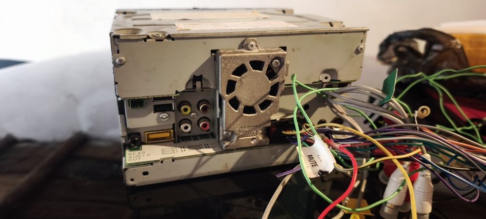 Мултимедия Pioneer SPH-DA120