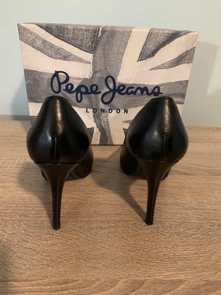 Обувки Pepe Jeans