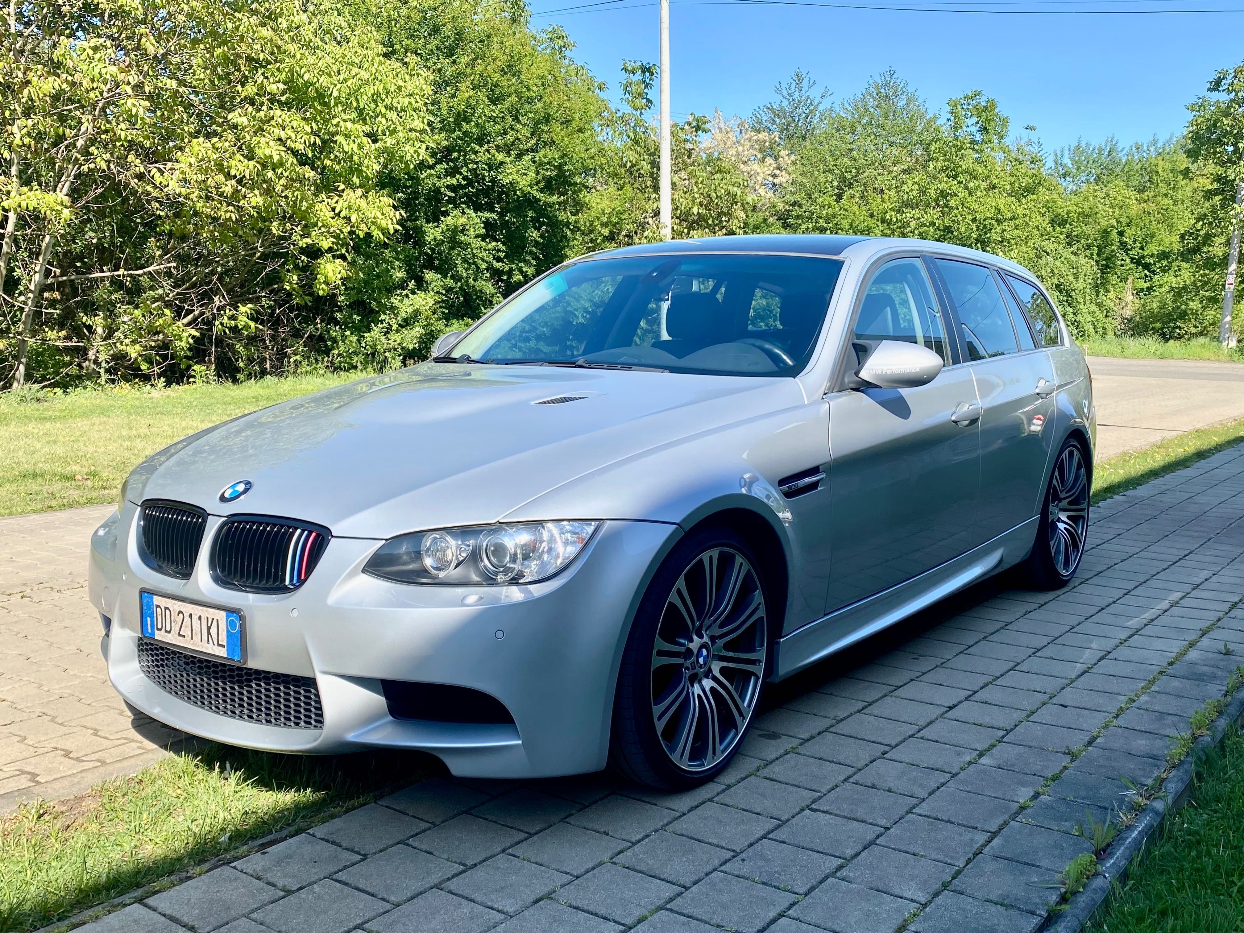 Vând BMW 330d e91