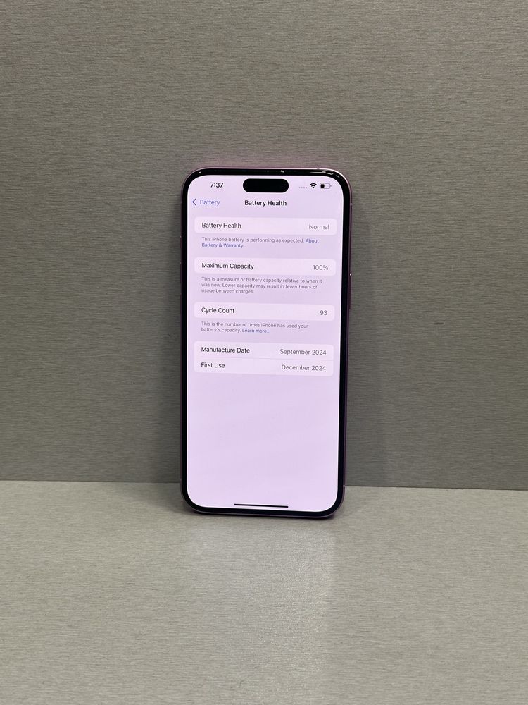 Продавам перфектен iPhone 16 PLUS