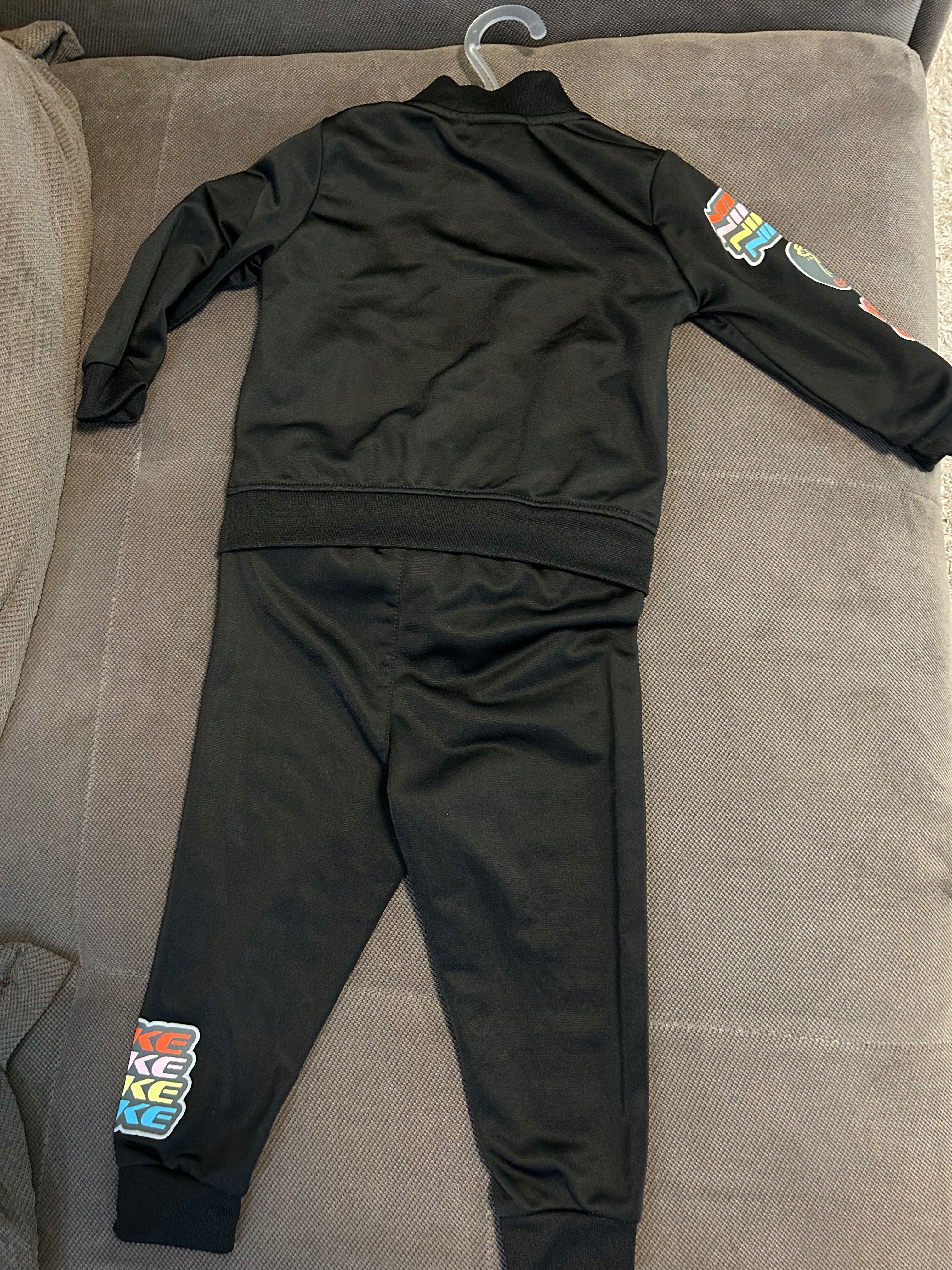 Детски анцунг Nike