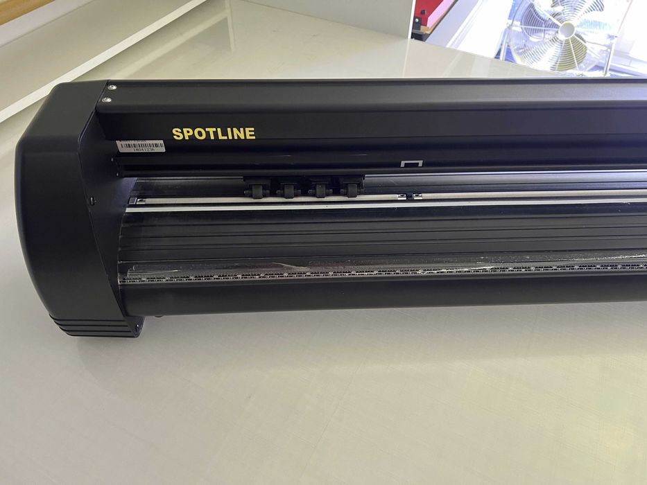 Cutter plotter MH1351 - latime taiere 1,3m