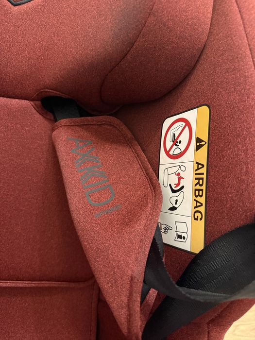 Детско столче за кола Axkid Spinkid