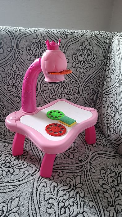 Bolalar uchun oyinchoq rasm chizish va aqliy rivojlanishga hisa qoshad