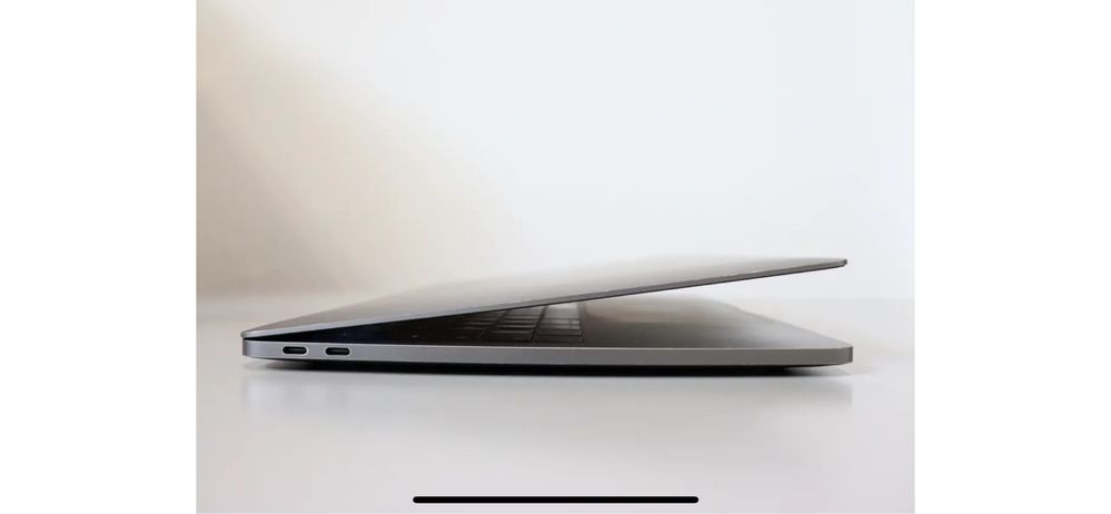 Macbook Pro 13” 2019 TouchBar