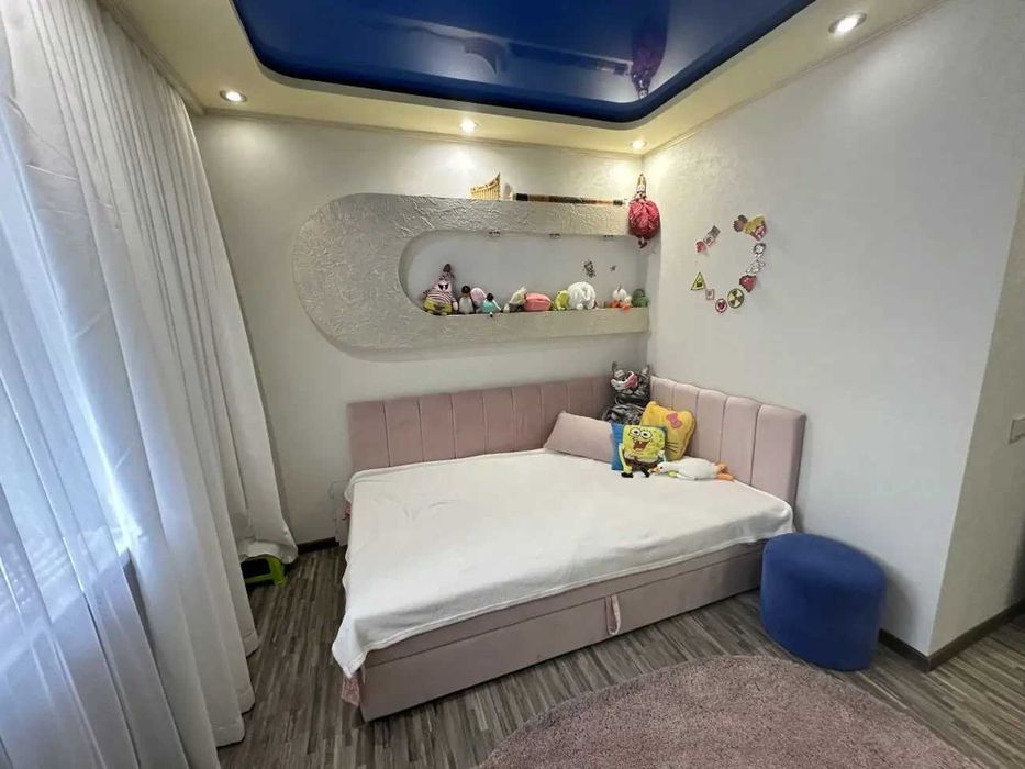 Дава се под наем Тристаен апартамент в София, Зона Б-18 - 88 кв.м за 612 € - Снимка #4