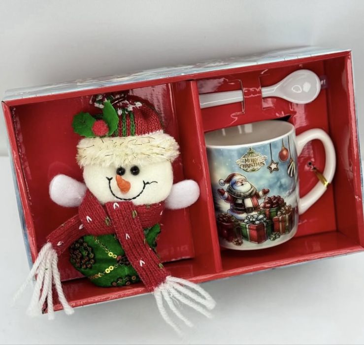 Коледен комплект плюшен снежен човек с чаша и лъжица