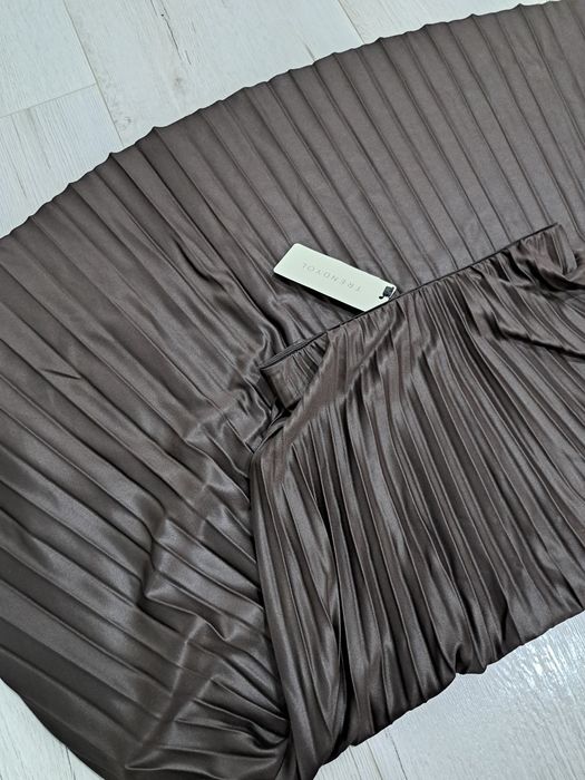 Fusta plisata NOUA
