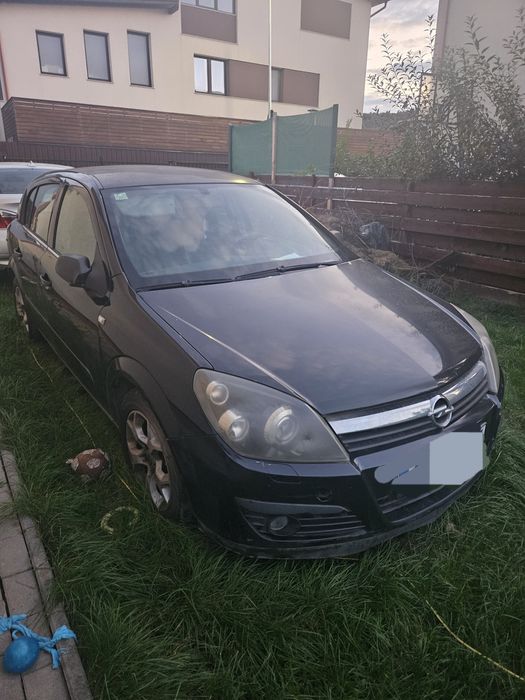 Vand Opel Astra H pt piese 2006