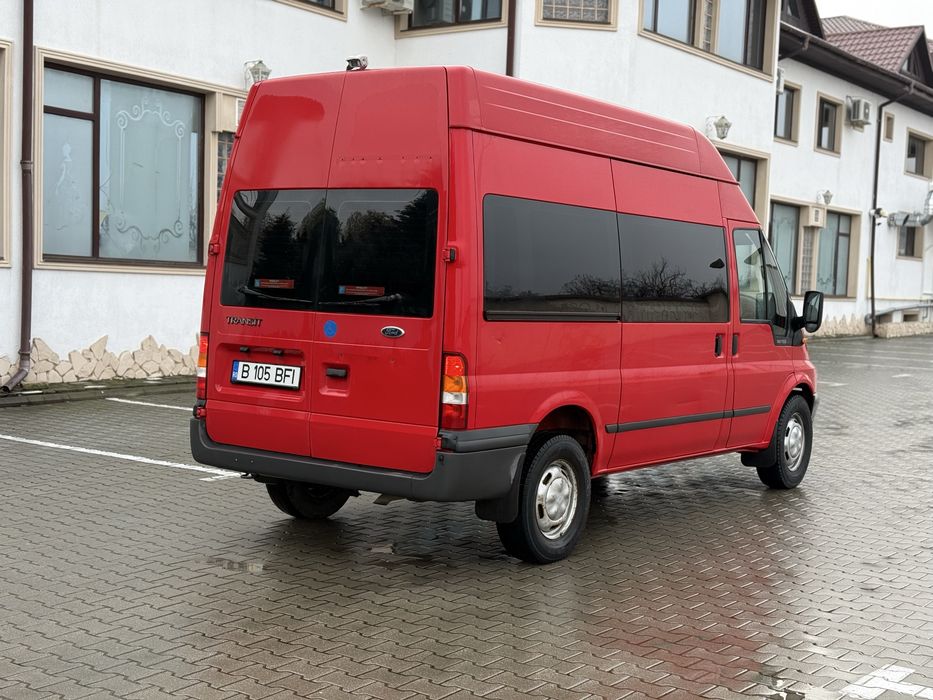 Ford Transit // 108,000km