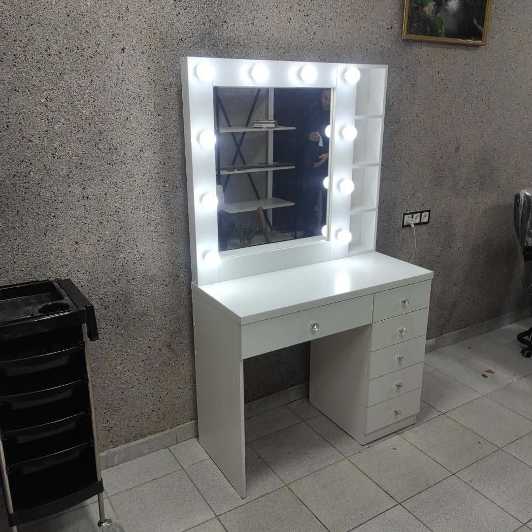 Grimyorniy led komod