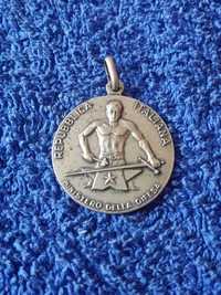 Pandativ/medalion/decoratie argint masiv italia