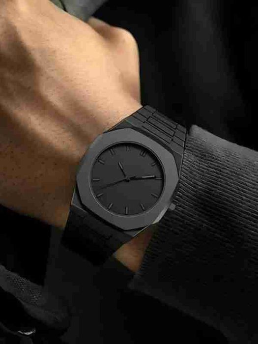 Policarbon soat erkaklar uchun soat