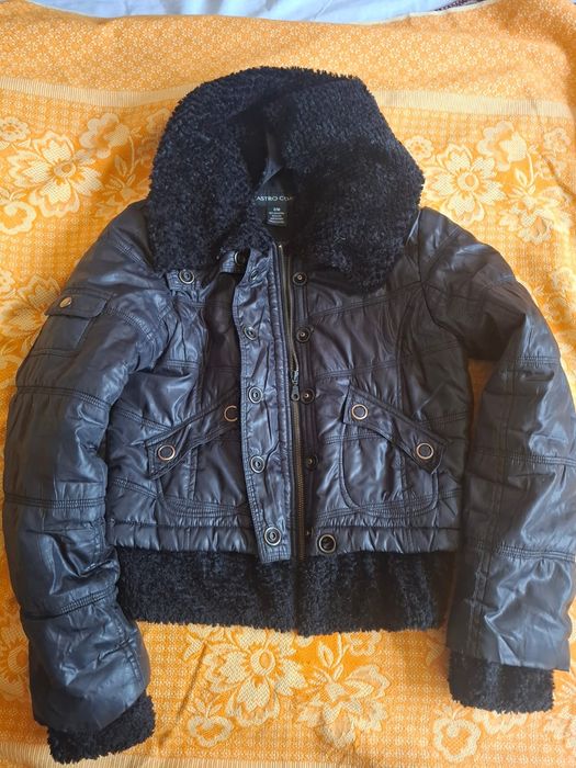 Продам женскую куртку осень-весна!