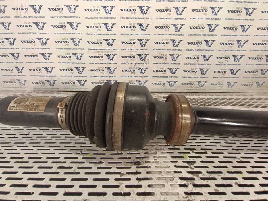 planetara dreapta VOLVO XC60 2.4D5 E4 manual AWD P30783070