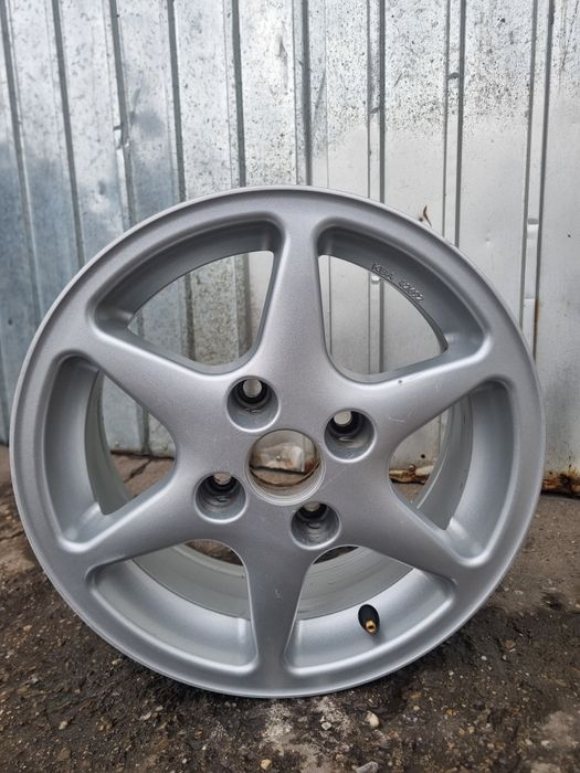 Jante R14 Aliaj Aluett 4x108 Ford Fiesta 6J ET 37 Montaj inclus.