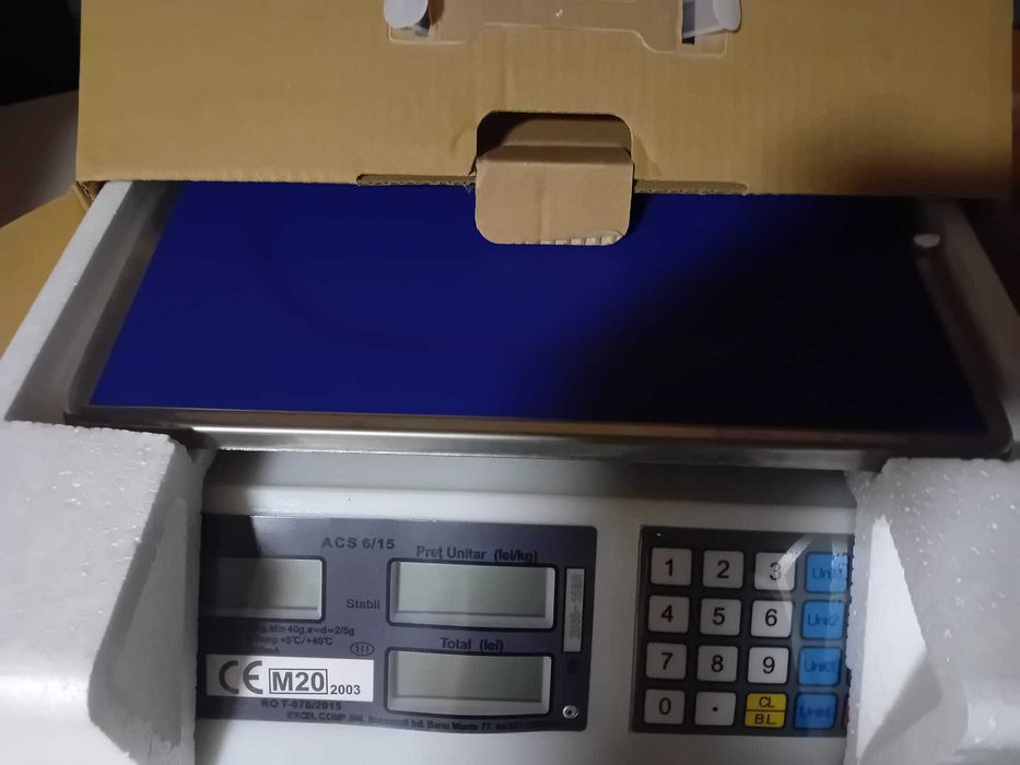 Vand cantar ACS 6/15 kg, cu afisaj pentru client