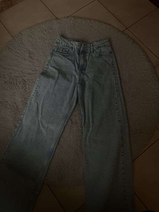 Дънки с камъчета