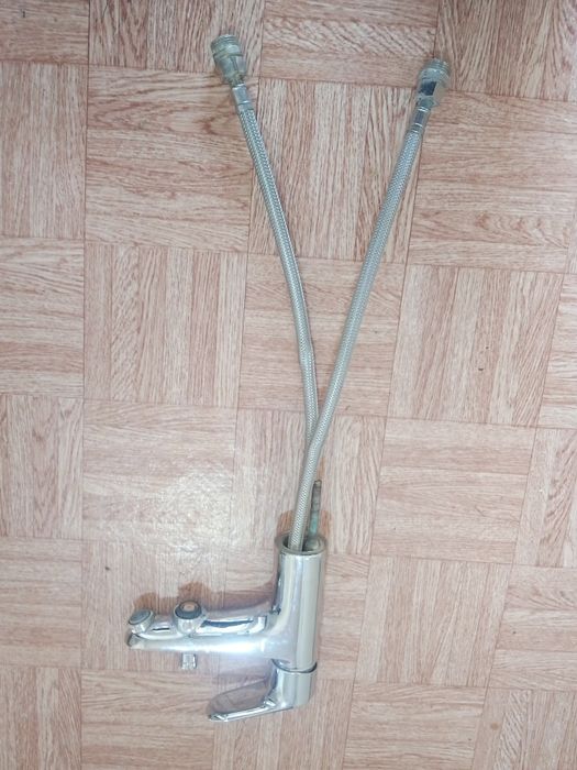 Продам кран смеситель