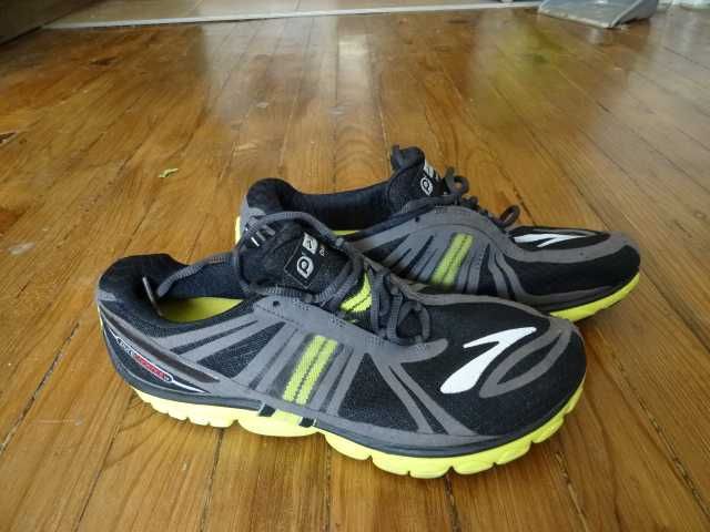 brooks 44 pure cadence