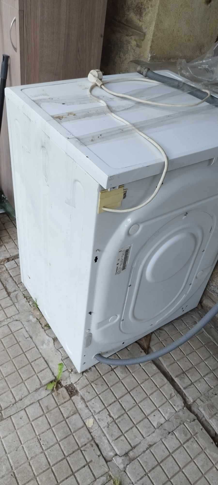 Пералня INDESIT MOON 6кг