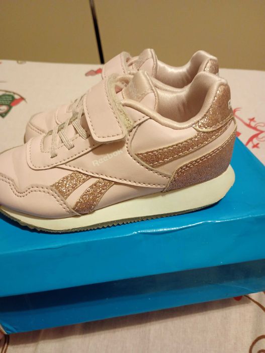 Pantofi sport Reebok nr.25