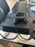 Playstation4 cu 2 manete
