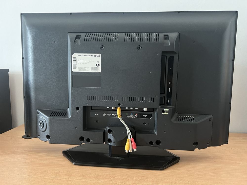 Televizor Artel. Led
