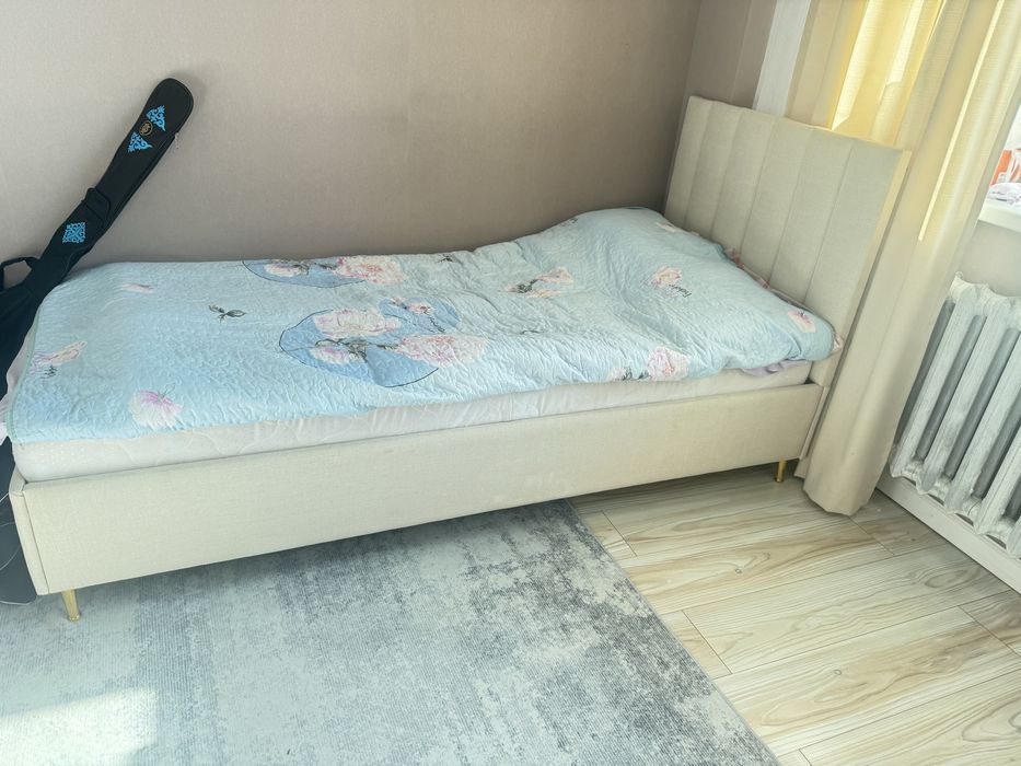 Продам кровать в хорошем состоянии