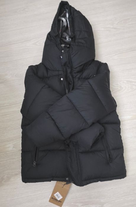 Пуховик фирменный Burberry