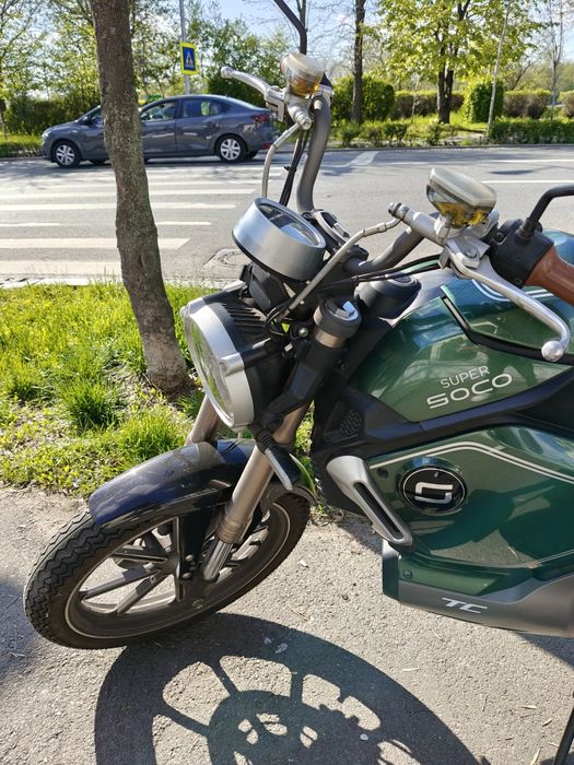 Cafe Racer Super Soco TC Electric Categoria B / AUTONOMIE 80KM