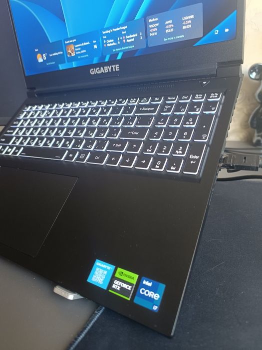 Продам ноутбук Gigabyte G6 KF