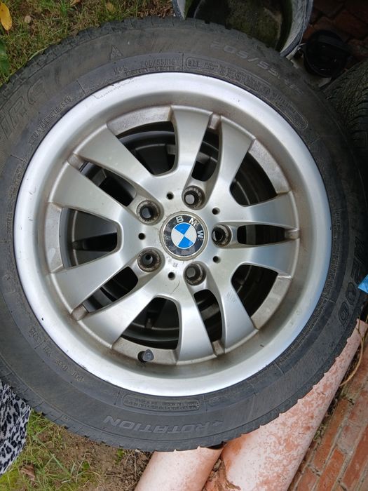 Genti bmw originale R16 cu cauciucuri de iarna