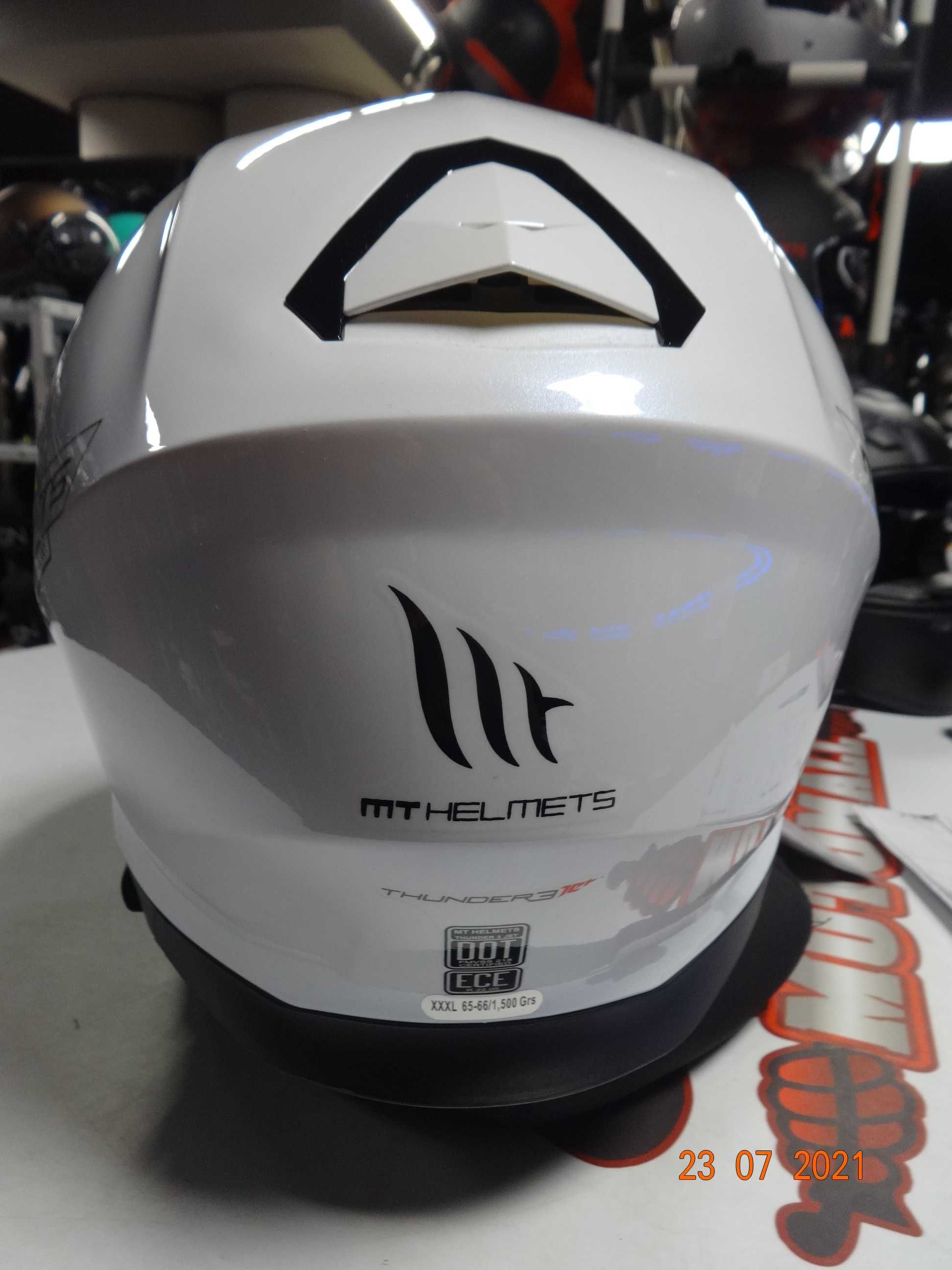 НОВО! Kаскa MT Helmets Thunder SV мото скутер мотор градска чопър