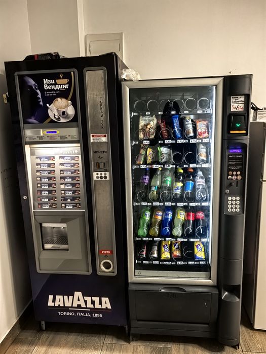 Вендинг Автомат Снаки за Напитки и Пакетирани Стоки. ПЕРФЕКТЕН