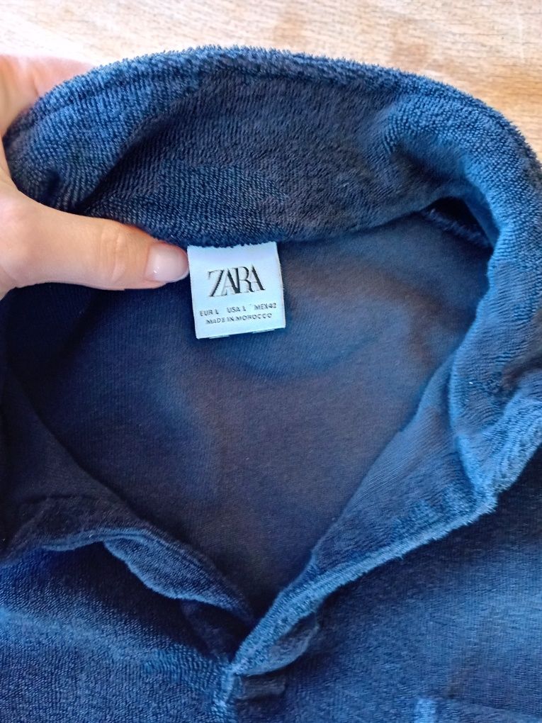 Мъжка черна плюшена тениска Zara размер Л