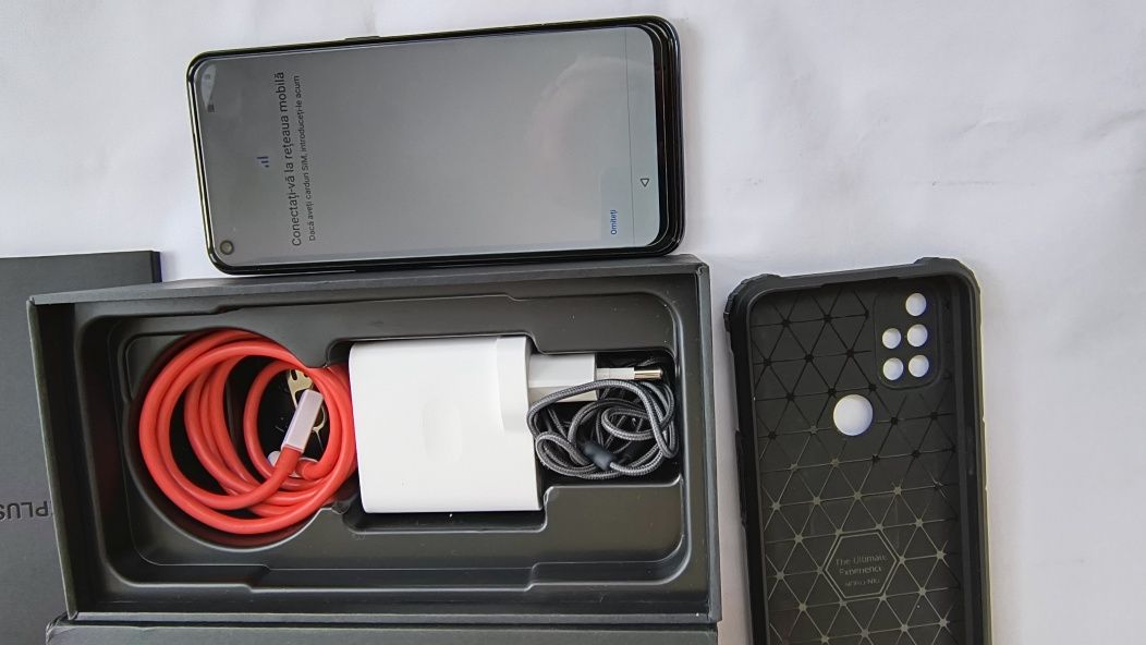 Vând telefon OnePlus nord n10 5G