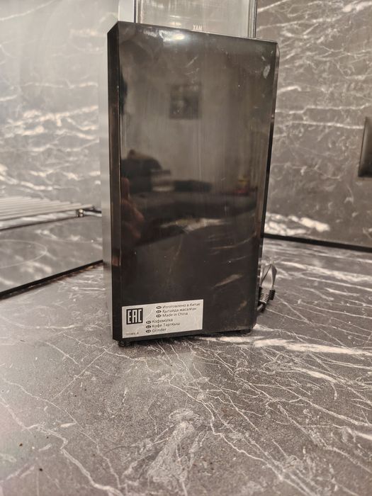 CRUPS КАФЕМАШИНА, еспресо-шварц кафе + кафемелачка DELONGHI