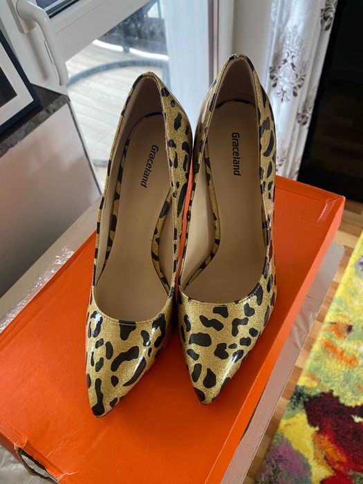 Pantofi femei marime 37 ca noi animal print toc stiletto 24cm interior