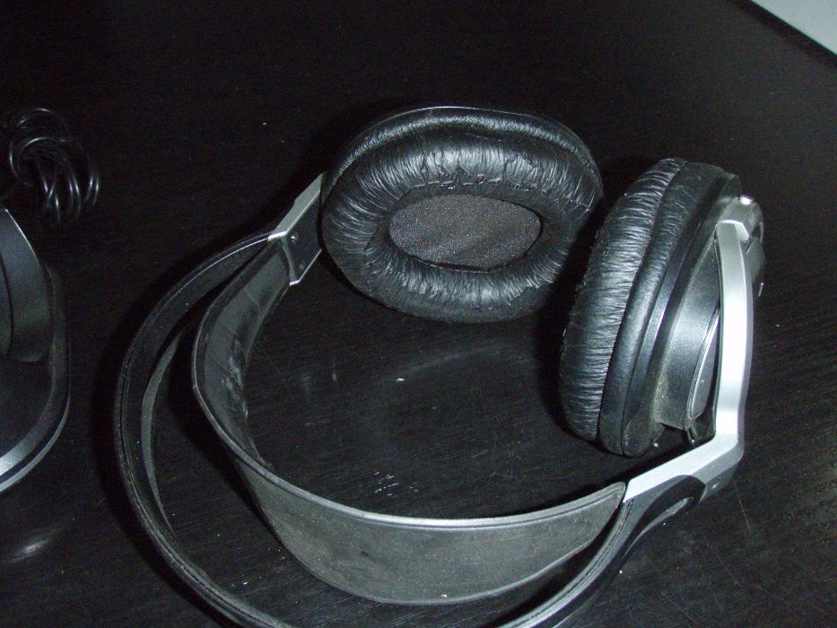 Casti wireless fara fir cu surround Panasonic RP-WF950