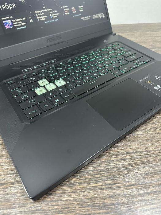 мощный 8-ядерный i7 ноутбук Asus TUF Gaming Dash F15, для игр и график