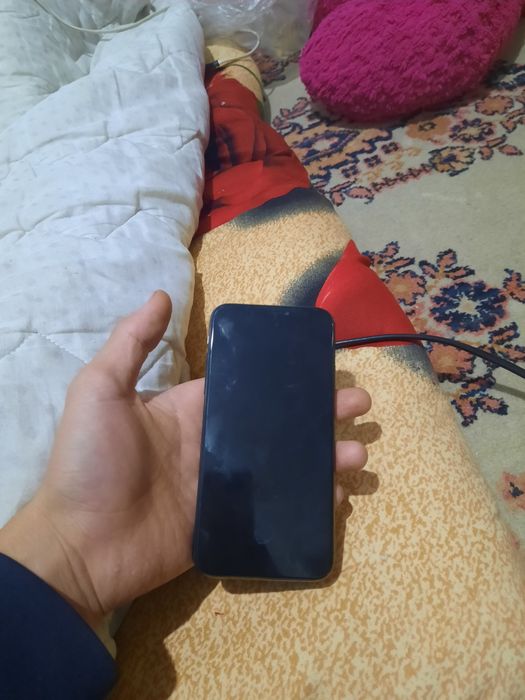 iPhone X   продаже