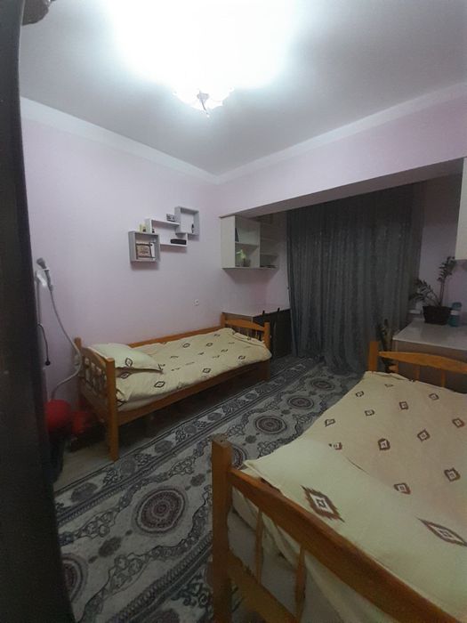 Художник метро Бий