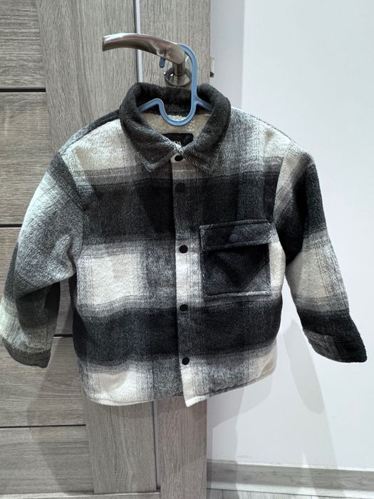 Зимно яке Зара- размер 116 см., 6 год. Без следи от употреба