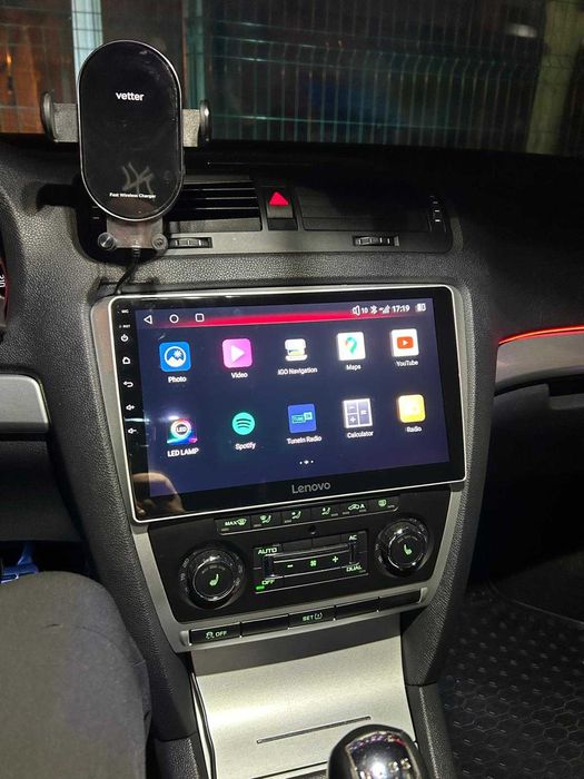 Pentru PRETENTIOSI !Skoda Octavia VRS