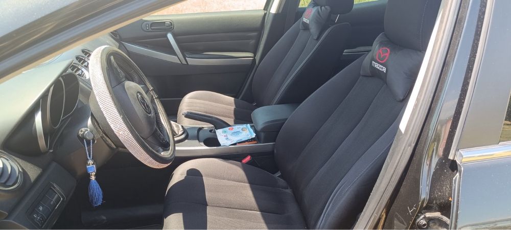 Mazda CX7  продава се в движение